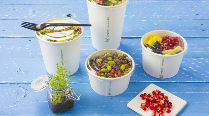 https://news.vegware.com/wp-content/uploads/2016/11/Vegware_concept_soupcontainers_VL115F_Group_landscape_800x-672x372.jpg